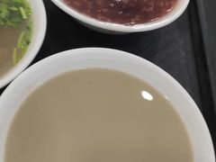 -聚德华天护国寺小吃(甜水园店)