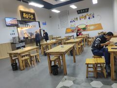 -马德元纯汤牛肉面(太奥广场店)