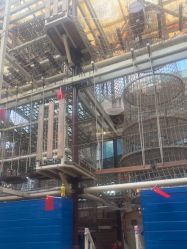 -PIPIKINGDOM皮皮王国欢乐号(欢乐海岸购物中心店)