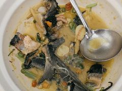 -饭怕鱼·黄焖鲟龙鱼(湖大店)