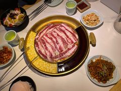 -猪啊牛呀羊啊铜盘烤肉(正大广场店)