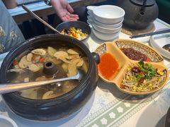 -云海肴·汽锅鸡·云南菜(高德置地店)
