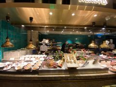 自助取餐区-半岛翡丽海鲜自助餐厅(观风亭店)