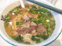 -伊北味·清真青海拉面村(延安路店)