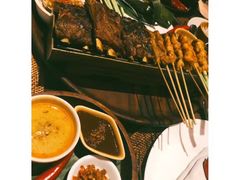 -DiAtas by Art Cafe Bumbu Bali