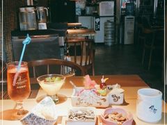 大堂-萤初高端日料王(曲江银泰店)