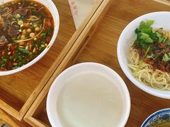 -万县面馆(高笋塘店)