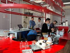 -UNI UNI(环亚凯瑟琳店)