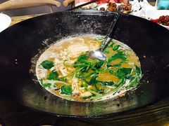 -每食每刻·皖北新民地锅鸡