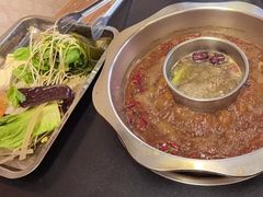 -金鼎雪山牦牛杂火锅(理县总店)