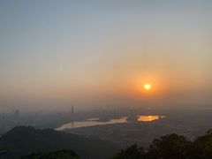 -紫金山山顶公园