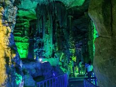 -泰安地下龙宫景区