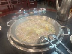 -老来福·非遗酸汤兔(凯旋路店)