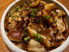 -云海肴·汽锅鸡·云南菜(天山百盛优客店)