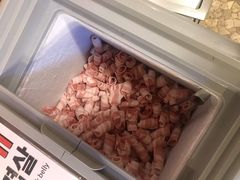 -江南猪肉商会无限续吃(弘大店)
