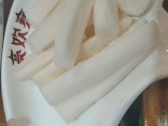 -亮欢寨酸汤鱼(沙冲路店)