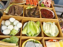 -娜姐鲜牛肉串串火锅(藏龙岛店)