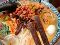 -螺世纪螺蛳粉·桂味小排档(裕德店)