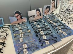 -卡罗林蔡司授权门店(南京东路店)