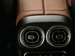 -宁波之星奔驰4S店(海曙店)