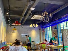 大堂-小小河边鱼(天润城店)