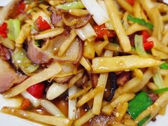 -牛八宝桂林米粉(八里庄店)