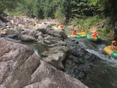 -雅鲁激流探险漂流