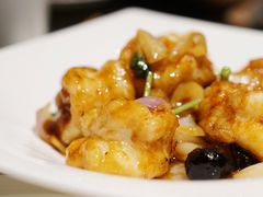 黑蒜大千虾球-北京四季酒店·采逸轩