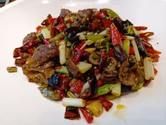 -临界音乐酒馆·小龙虾·江湖菜(华熙LIVE·鱼洞店)
