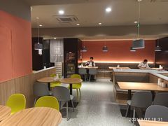 大堂-琴岛顺天馄饨(崂山金鼎店)