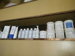 -JNK皮肤管理中心