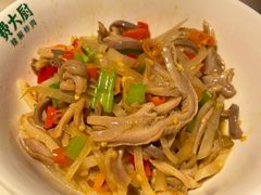 -费大厨辣椒炒肉(万家丽一店)