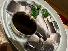 活烤鳗鱼-草家酱蟹炭火烤肉店(珲春南路一店)