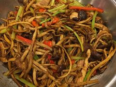-黄家饺子东北特色菜馆(湖滨商业街店)