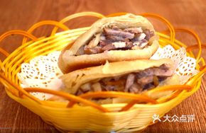 Fatty and Lean Sandwich