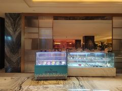 -上海虹桥祥源希尔顿酒店