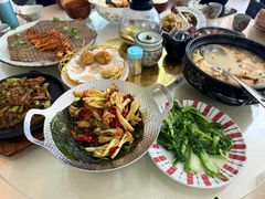 -天天向上素食餐厅(五台山店)