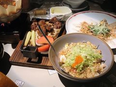 -穹六人间 people 6(岳阳路店)