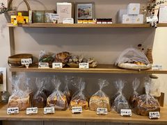 面包甜点陈列柜-RAN BAKERY