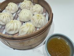 -馋三尺蟹粉小笼(人民广场店)