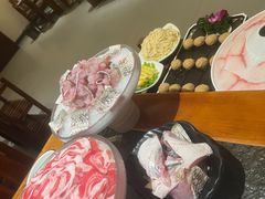 -景明轩•养生酸汤鱼火锅 云贵鲜菌 现舂野果酸汤(王寨小区店)