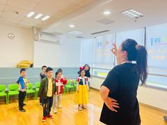 -蓝话筒·少儿成人演讲口才·主持朗诵·戏剧表演(大华第一坊店)