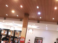 大堂-老三龙虾(汉阳杨泗庙店)