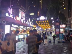 -八一好吃街·高品美食广场