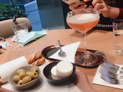 -星巴克臻选(上海合生汇1F店)