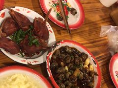 -冶建镜子·老南昌大排档·江西虾王(总店)