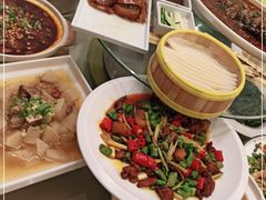 -月圆霖特色农家乐