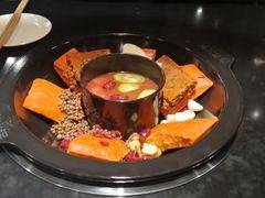 -重庆古老火锅