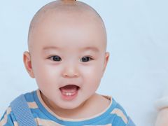 -经典婚纱摄影美学馆·私人定制