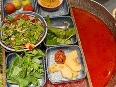 -楠小云·云南鲜菌·鲜牛自助火锅(九眼桥店)